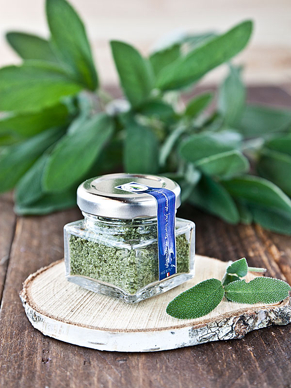 sale-marino-artigianale-alla-salvia-2 sale marino integrale artigianale aromatizzato alla salvia- il poggio del picchio